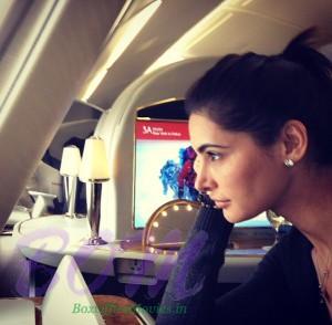 Nargis Fakhri picture while heading to Dubai for epic New Year 2016 celebration