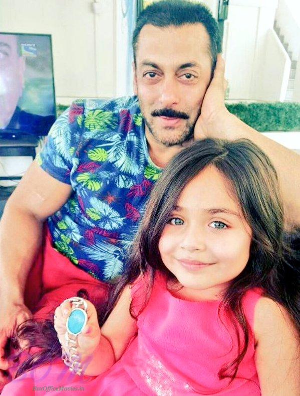 Salman Khan with a cute little girl photo - Salman Khan with a cute